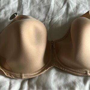 Wacoal Tan Seamless Bra with Molded Cups Perfect T shirt bra